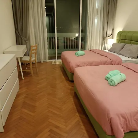 Straits Quay Marina Suites Penang By Aurorahomes Bagan Jermal Bagian luar foto