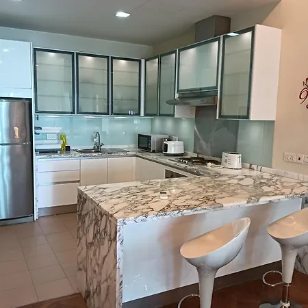 Straits Quay Marina Suites Penang By Aurorahomes Bagan Jermal Bagian luar foto
